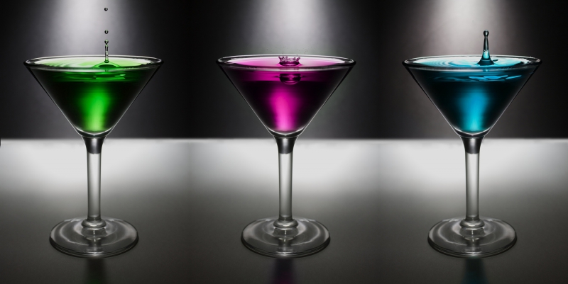 discotheque-FORCALQUEIRET-min_water-drop-glass-bar-celebration-green-832603-pxhere.com